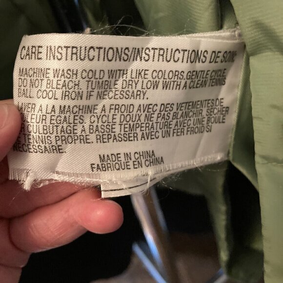 Talbots Petite Down Puffer Coat /Green /Snap Up Buttons /Woman's PETITE medium - Picture 9 of 9